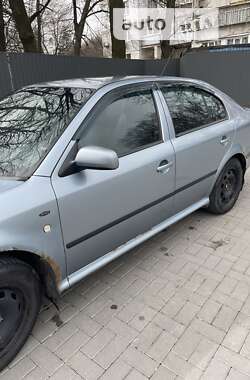 Лифтбек Skoda Octavia 2002 в Хмельницком