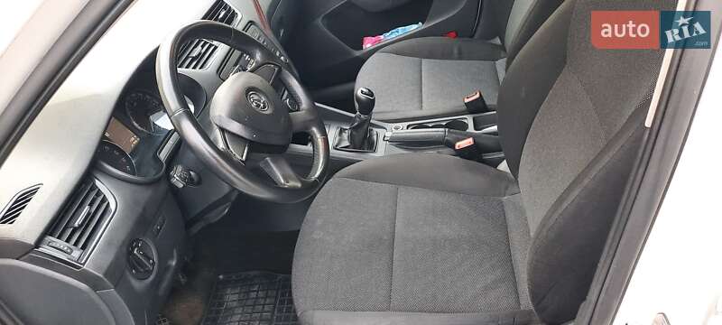 Универсал Skoda Octavia 2013 в Тячеве