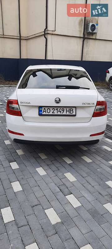 Универсал Skoda Octavia 2013 в Тячеве