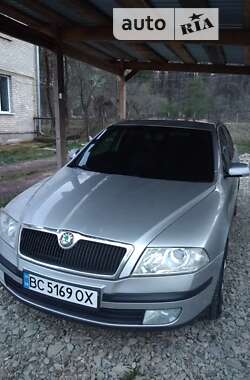 Лифтбек Skoda Octavia 2005 в Рудки