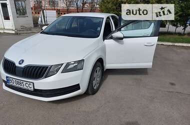 Лифтбек Skoda Octavia 2019 в Збараже