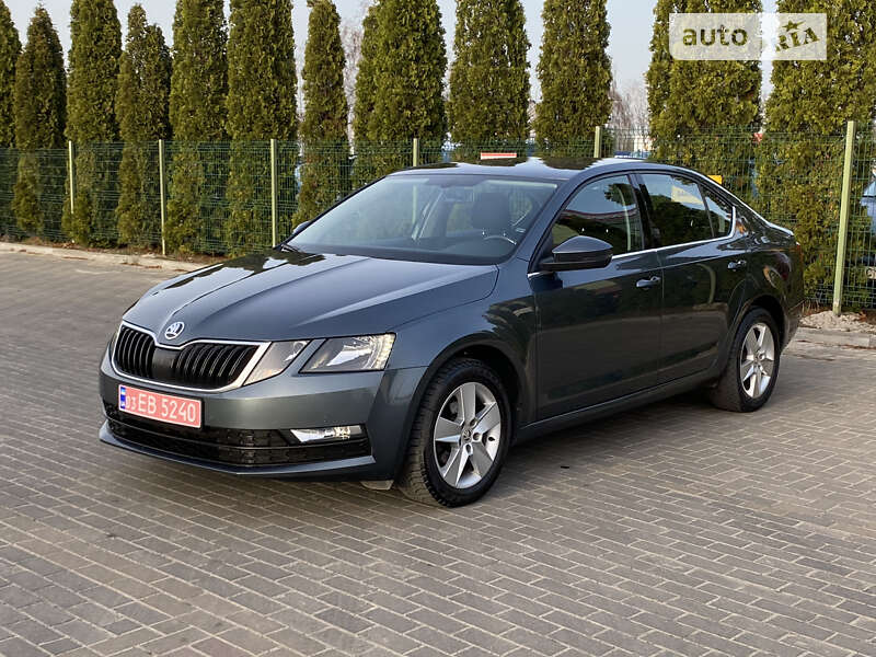 Ліфтбек Skoda Octavia 2017 в Луцьку