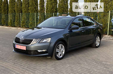 Ліфтбек Skoda Octavia 2017 в Луцьку