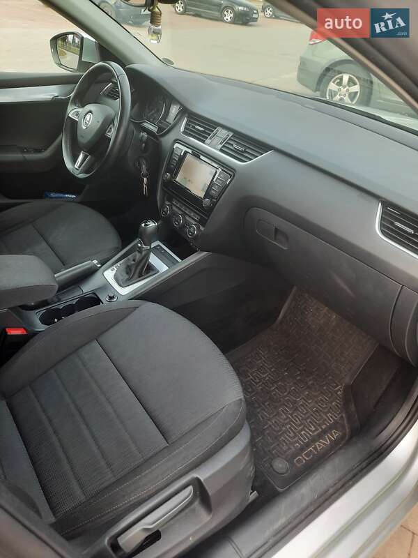 Универсал Skoda Octavia 2016 в Ивано-Франковске