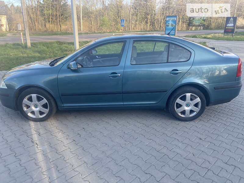 Ліфтбек Skoda Octavia 2004 в Дрогобичі