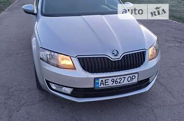 Универсал Skoda Octavia 2015 в Каменском