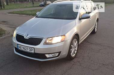 Универсал Skoda Octavia 2015 в Каменском