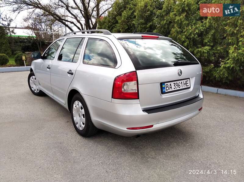 Універсал Skoda Octavia 2010 в Кропивницькому