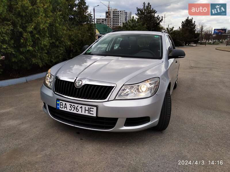 Універсал Skoda Octavia 2010 в Кропивницькому