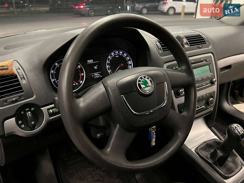 Лифтбек Skoda Octavia 2011 в Днепре фото 23 Лифтбек Skoda Octavia 2011 в Днепре