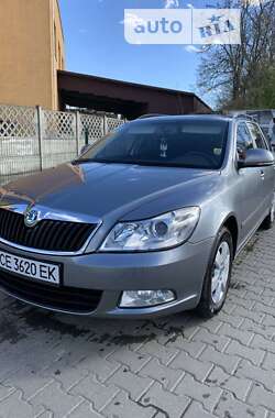 Універсал Skoda Octavia 2012 в Чернівцях