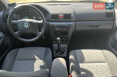 Лифтбек Skoda Octavia 2008 в 