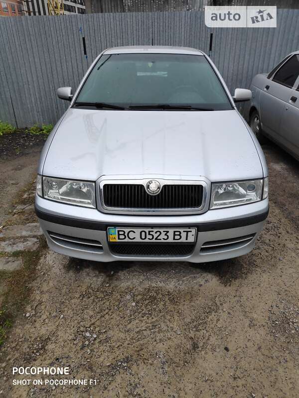 Лифтбек Skoda Octavia 2008 в Львове