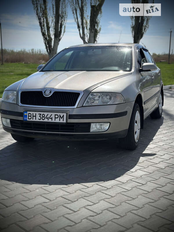 Ліфтбек Skoda Octavia 2008 в Ізмаїлі