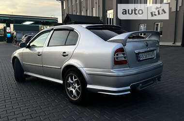 Ліфтбек Skoda Octavia 2004 в Чернівцях