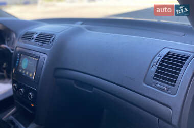 Универсал Skoda Octavia 2009 в 