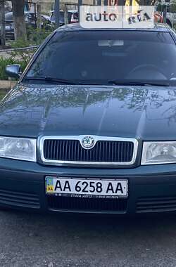 Лифтбек Skoda Octavia 2006 в Киеве