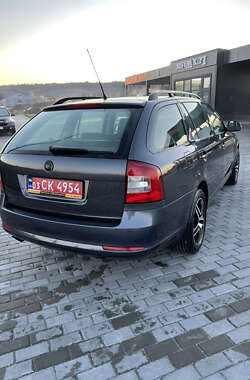 Универсал Skoda Octavia 2010 в Золочеве