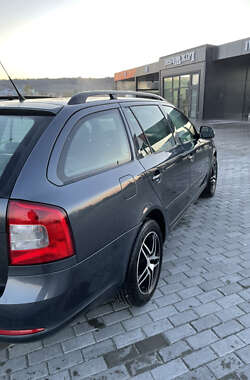 Универсал Skoda Octavia 2010 в Золочеве