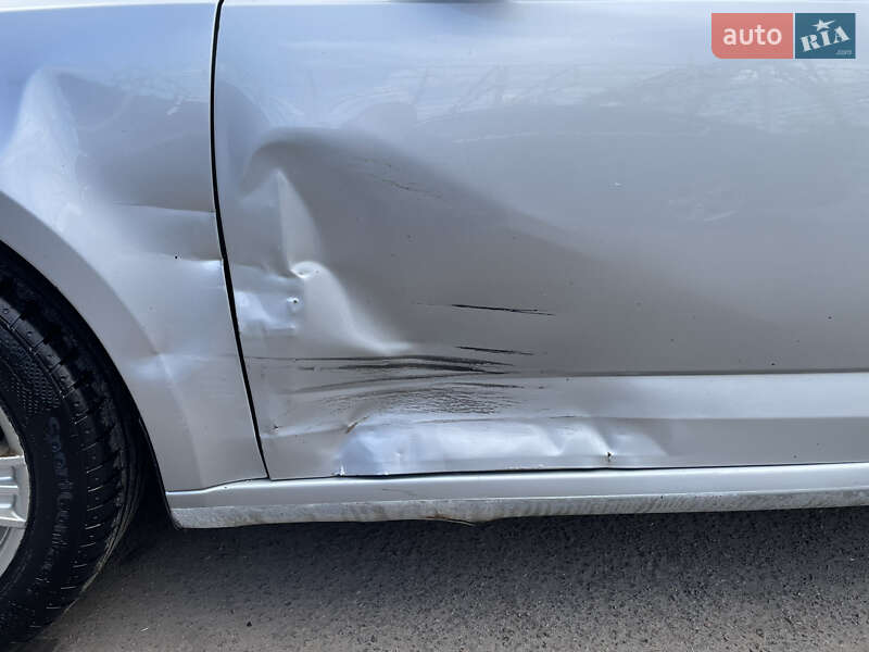 Ліфтбек Skoda Octavia 2013 в Києві фото 9 Ліфтбек Skoda Octavia 2013 в Києві