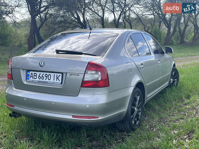 Ліфтбек Skoda Octavia 2011 в Вінниці