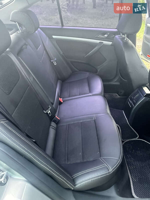 Ліфтбек Skoda Octavia 2011 в Вінниці