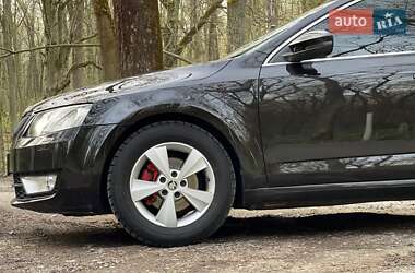 Універсал Skoda Octavia 2014 в Луцьку