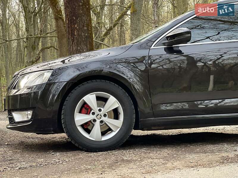 Універсал Skoda Octavia 2014 в Луцьку