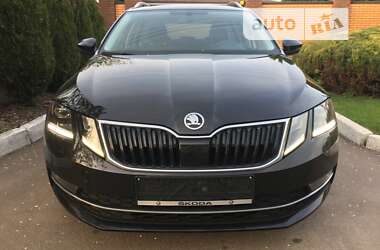 Универсал Skoda Octavia 2019 в Киеве