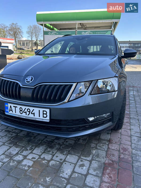 Універсал Skoda Octavia 2019 в Івано-Франківську