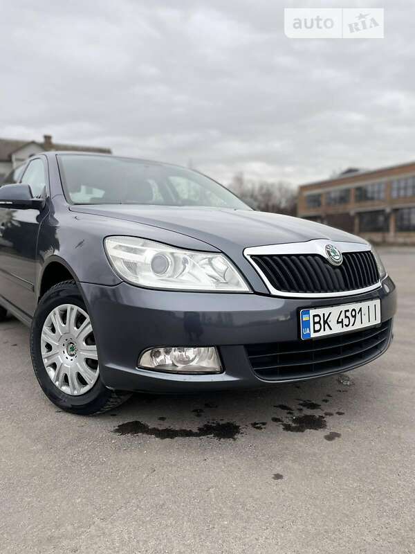 Лифтбек Skoda Octavia 2011 в Ровно