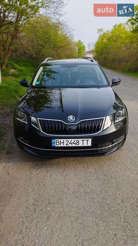 Универсал Skoda Octavia 2018 в Одессе