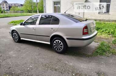 Ліфтбек Skoda Octavia 2006 в Галичі