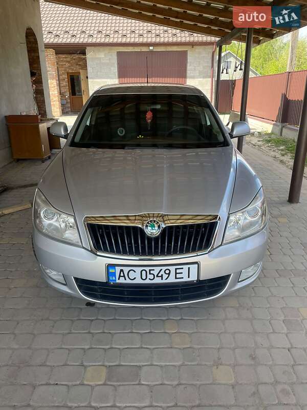 Ліфтбек Skoda Octavia 2011 в Володимирі