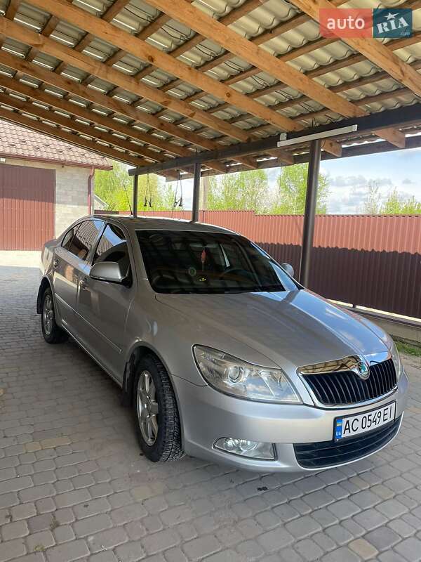 Ліфтбек Skoda Octavia 2011 в Володимирі