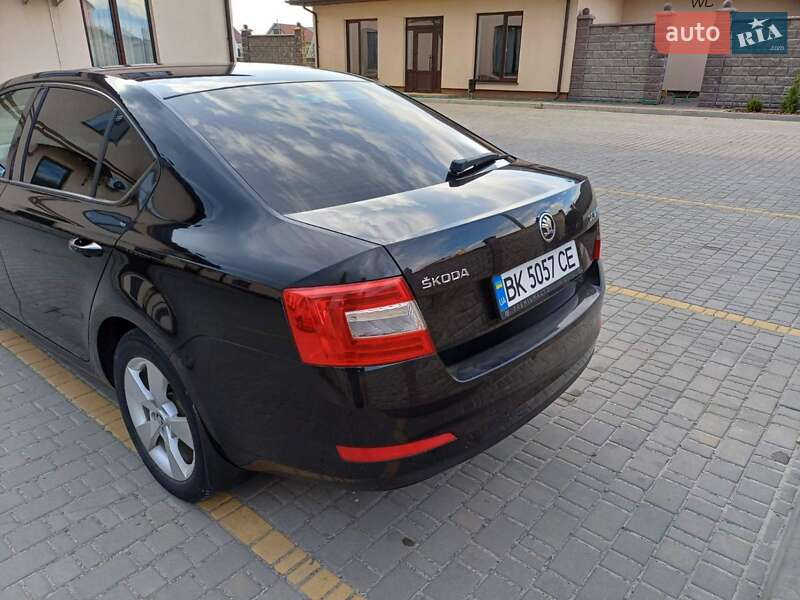 Лифтбек Skoda Octavia 2016 в Заречном