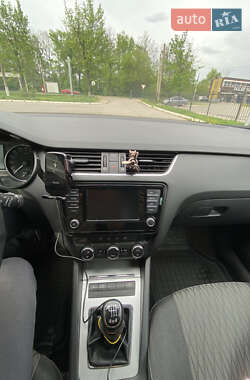Универсал Skoda Octavia 2015 в 