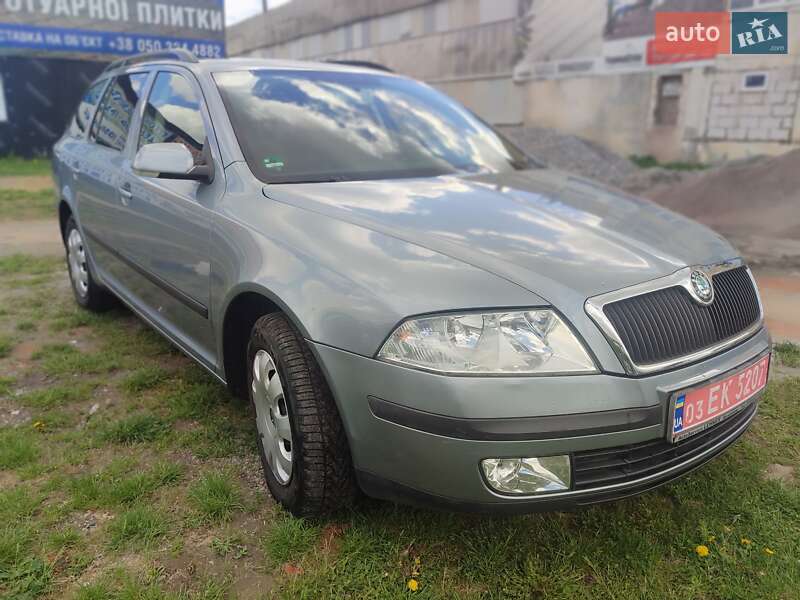 Универсал Skoda Octavia 2005 в Полтаве