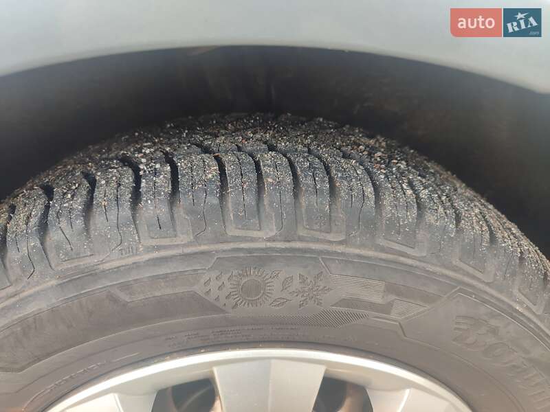 Универсал Skoda Octavia 2005 в Полтаве