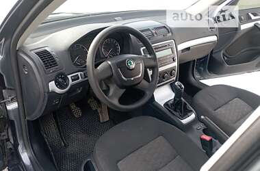 Лифтбек Skoda Octavia 2011 в Черкассах