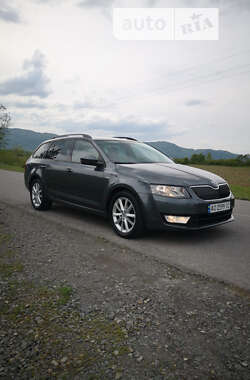 Универсал Skoda Octavia 2016 в Хусте