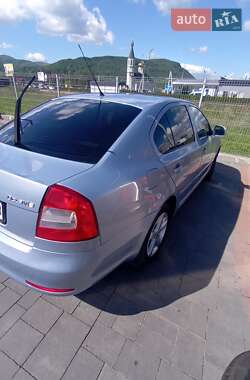 Лифтбек Skoda Octavia 2010 в 
