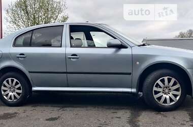 Лифтбек Skoda Octavia 2005 в Старобельске