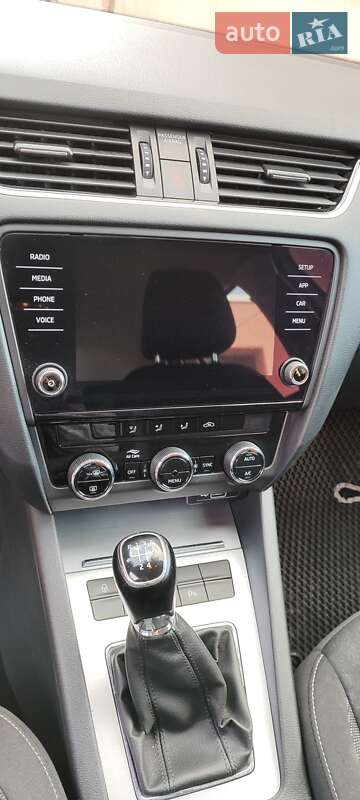 Универсал Skoda Octavia 2019 в Виннице