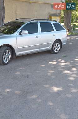 Универсал Skoda Octavia 2012 в 