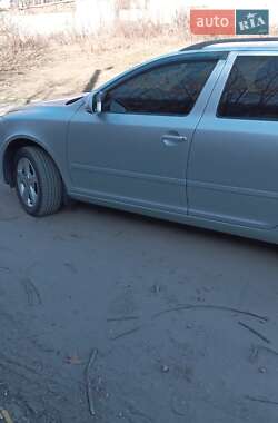 Универсал Skoda Octavia 2012 в 