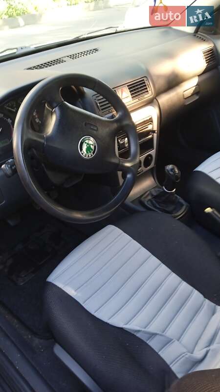 Ліфтбек Skoda Octavia 2001 в Сваляві