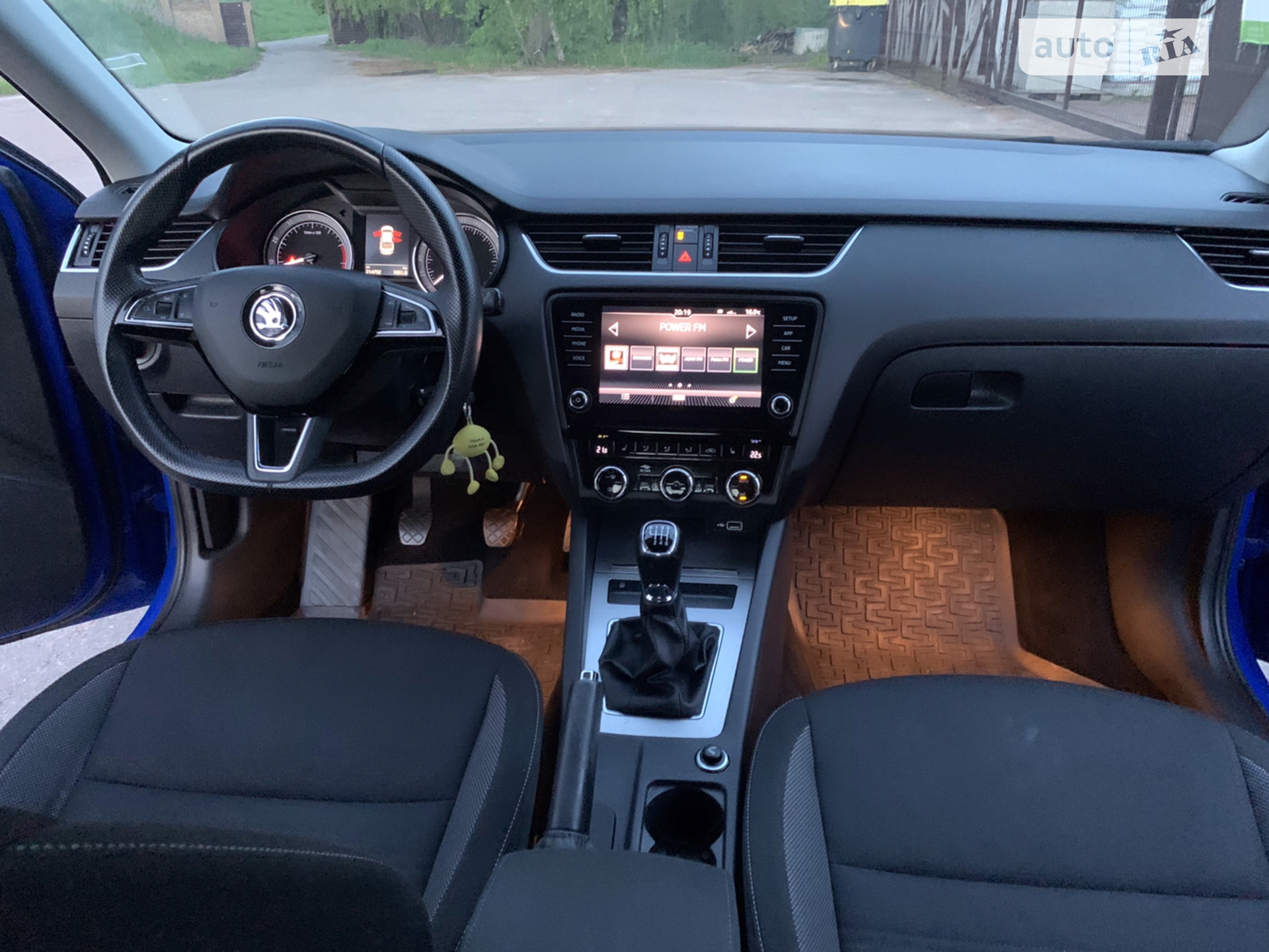 2019 Skoda Octavia - мініатюра 10