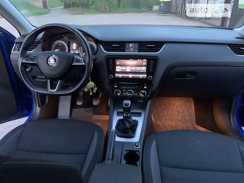 Лифтбек Skoda Octavia 2019 в Киеве