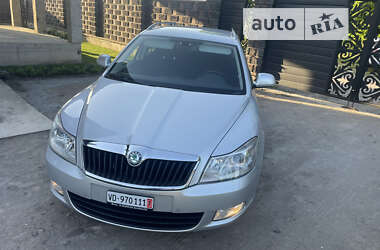 Универсал Skoda Octavia 2010 в Ровно